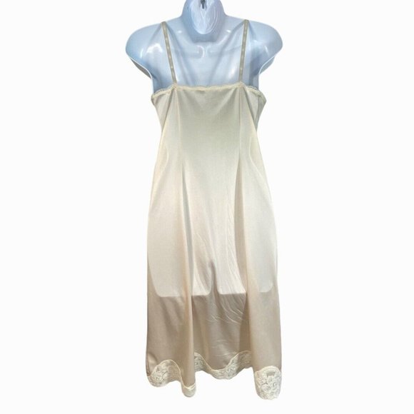 Vintage Vanity Fair 70's Sissy 32 Nylon Full Slip Dress Lingerie Lace Beige 30L - Picture 3 of 12